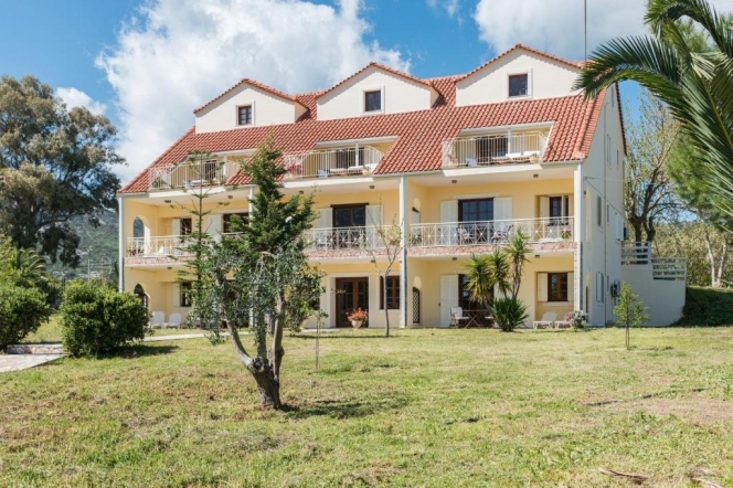 property-img