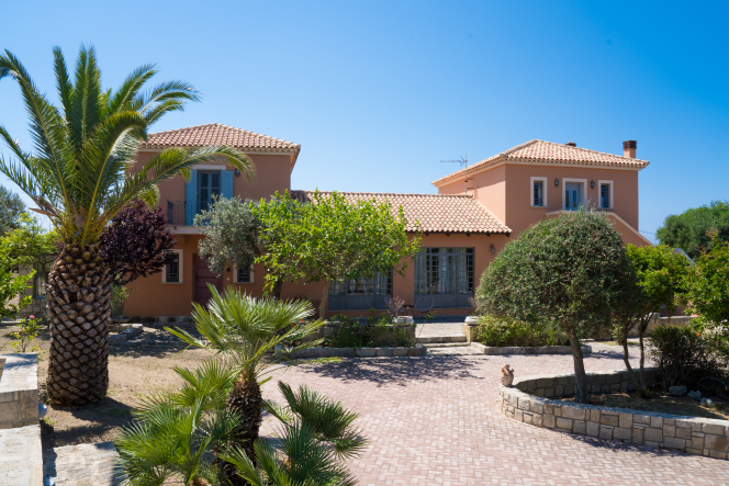 property-img